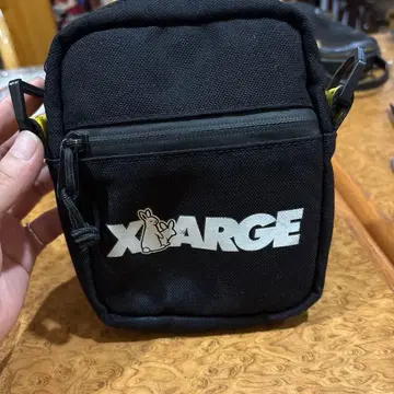 XLARGE 숄더백 블랙
