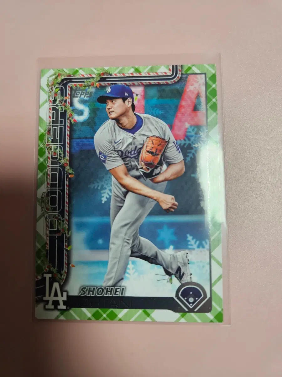 오타니 2025 Topps Holiday Green