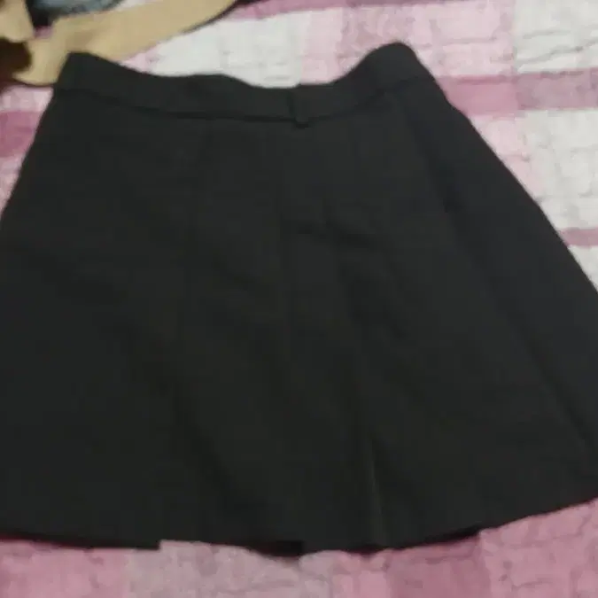 검정 플레어 스커트