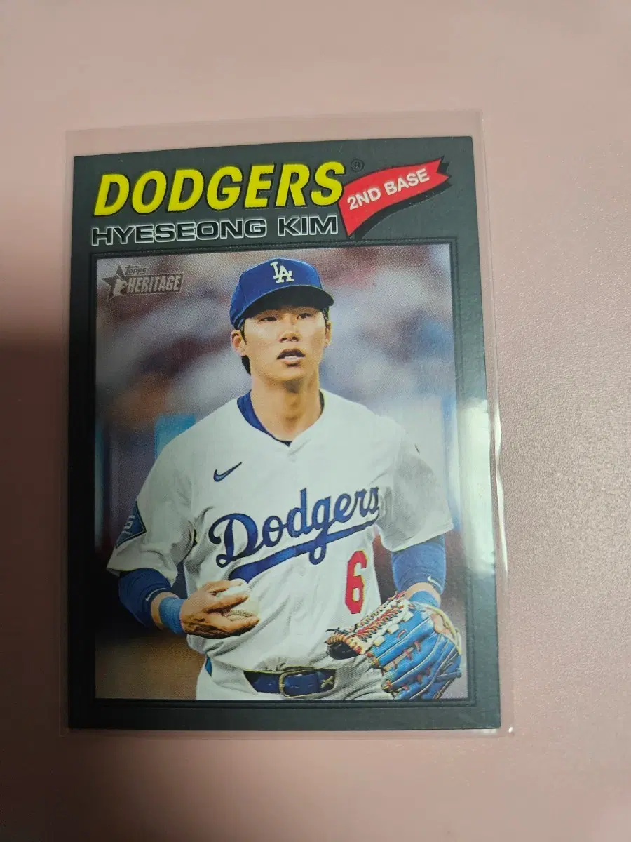 김혜성 2026 Topps Heritage Dark Gray