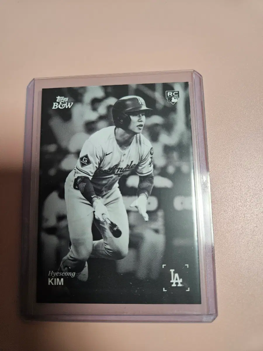 김혜성 2025 Topps Black&White 루키 카드