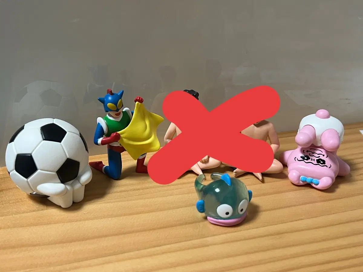 가챠 짱구 사우나 한교동 마치보우케 축구공 빤쮸토끼