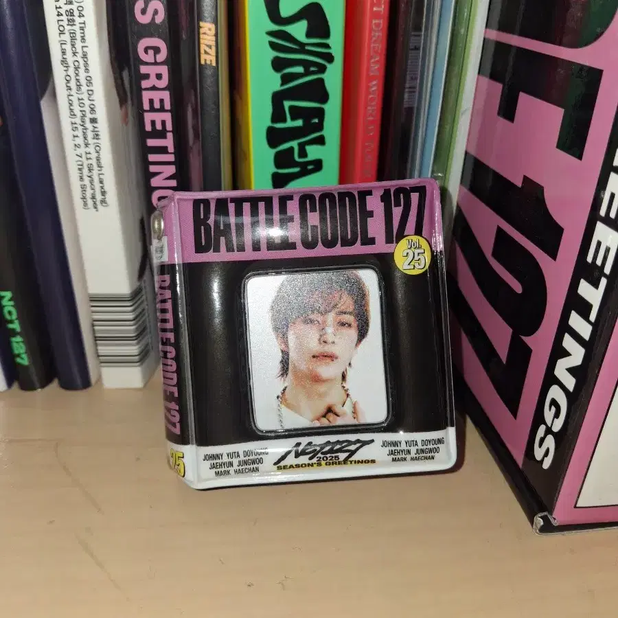 마크 2025 시즌 그리팅 굿즈 배틀코드 증명사진 증사 홀더 콜렉트북 엔시티127 엔시티드림 nct127