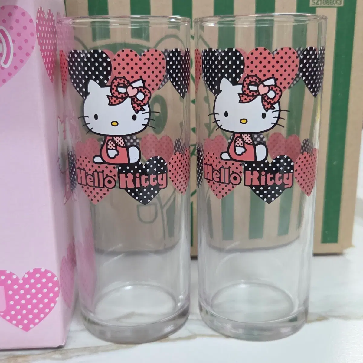 산리오 헬로키티 유리컵 2개 세트