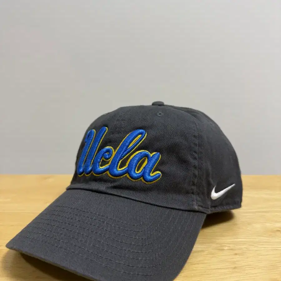 (새상품) 나이키 볼캡 빈티지 헤리티지86 모자 UCLA