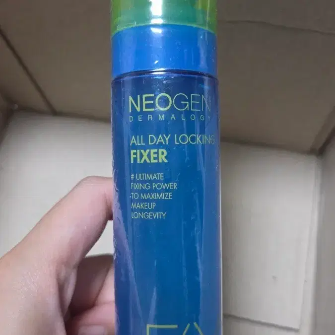 [미개봉]네오젠 더마로지 올 데이 락킹 픽서 80ml