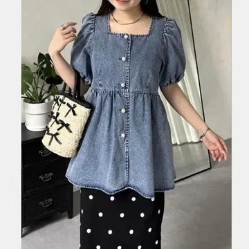당일 발송 펄 버튼 데님 페플럼 블라우스 L 사이즈