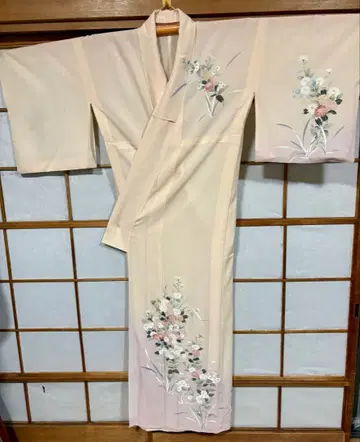 명주 츠케사게 핑크 계열 화장 약 68cm 초화 무늬 결혼식 무대 의상 다회 감상