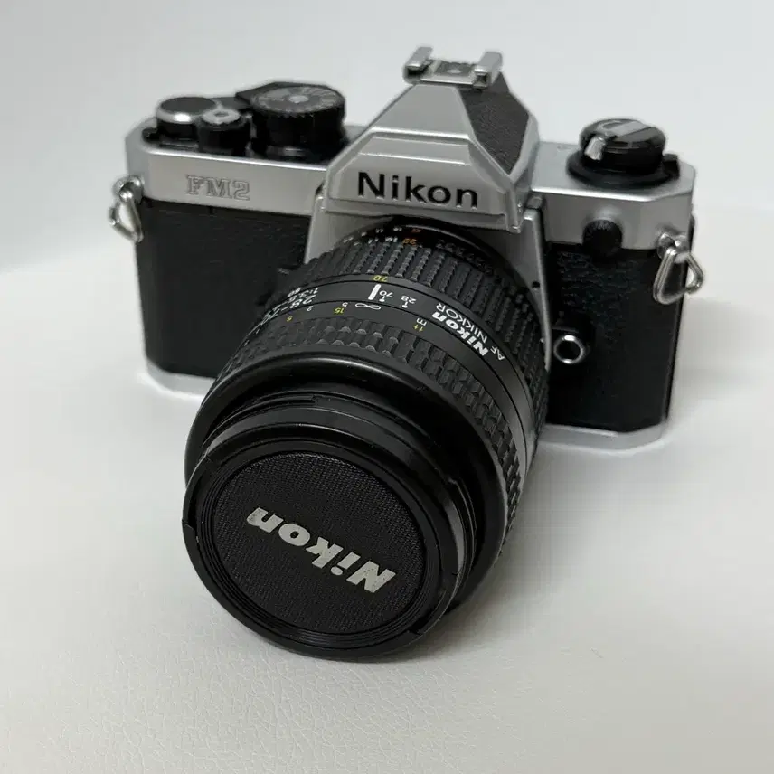 니콘 FM2 (후기형) + af28-70d 렌즈