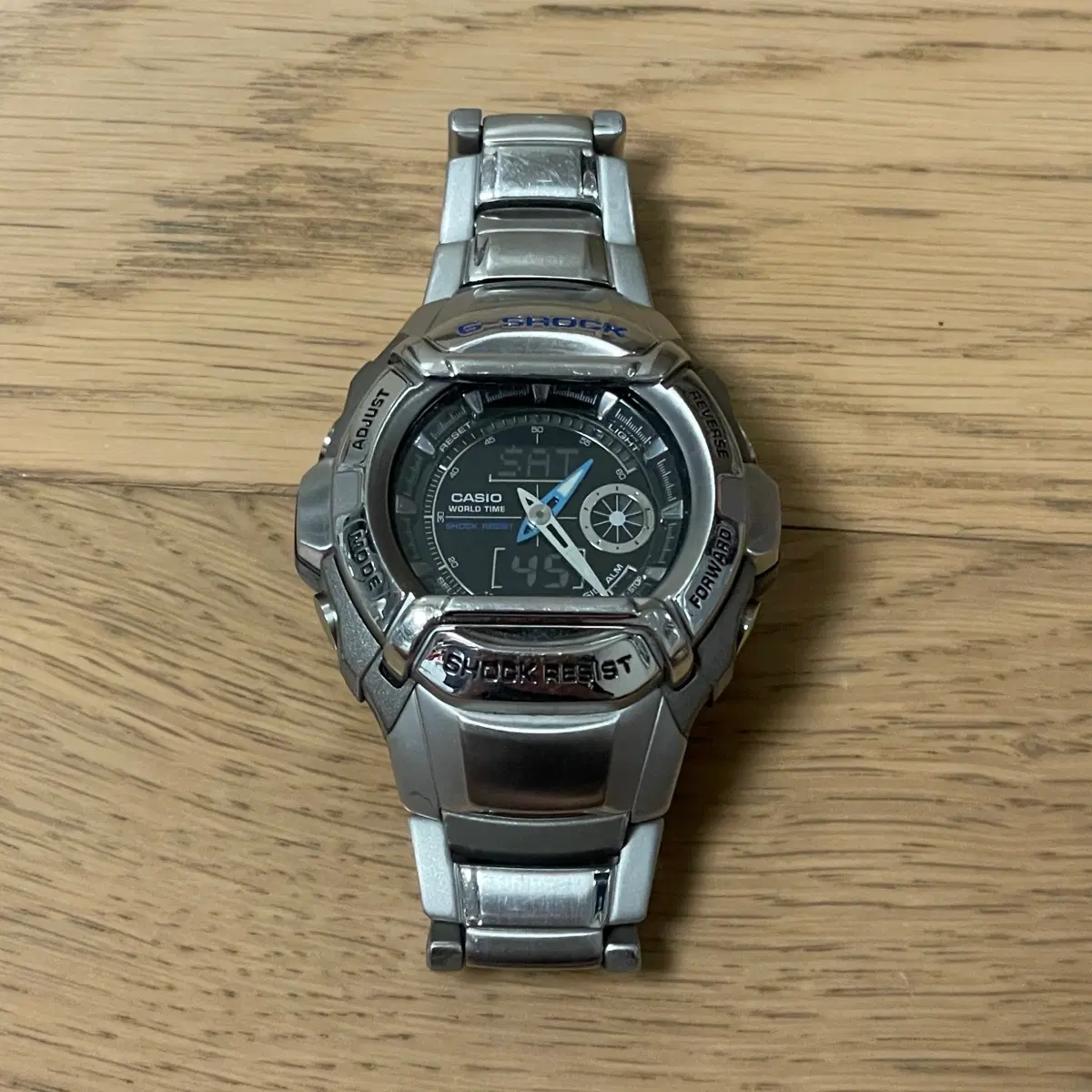 카시오 지샥 G-SHOCK 메탈 시계 G-520SCD