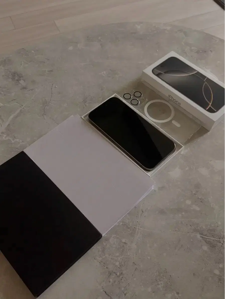 아이폰 16 프로 128GB 내추럴티타늄
