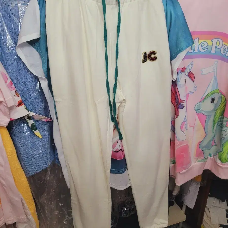 JC 트레이닝 바지 아이보리 쥬시꾸뛰르 S