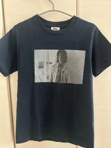 Slon 티셔츠