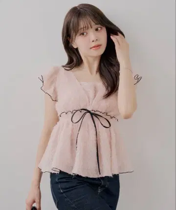 Chico 신상 프린지 배색 프릴 블라우스