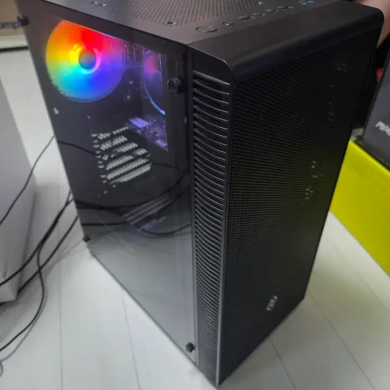 사무용 인텔 i3-12100F 본체 PC