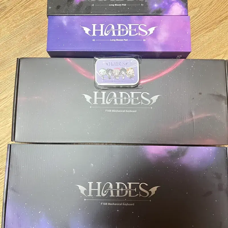 하데스 키보드(로고+일러스트),장패드(로고+일러스트),키캡 미개봉 일괄 판매합니다