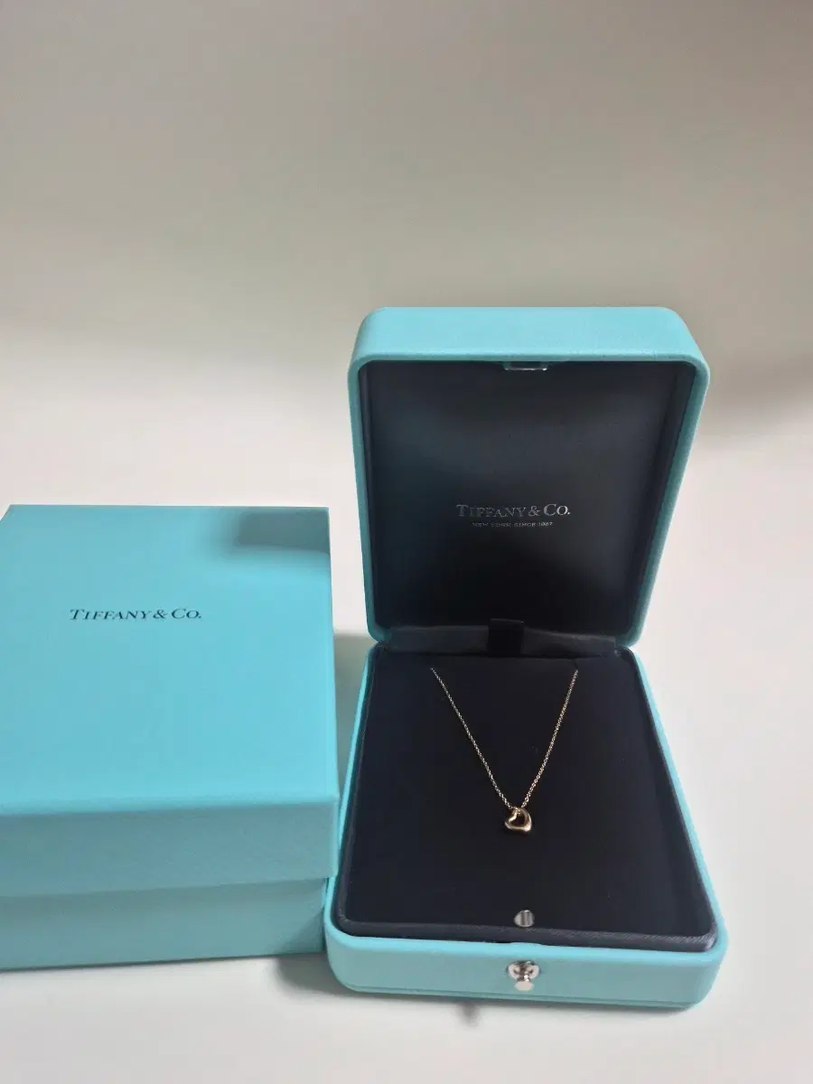 티파니앤코 하트링 로즈골드 목걸이 18k 7mm