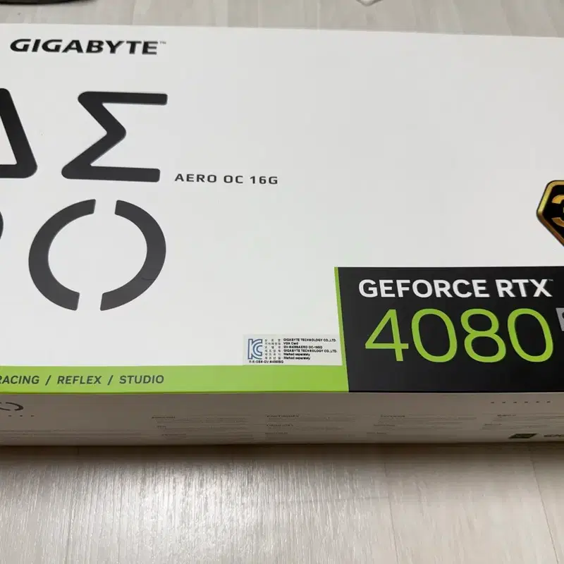 기가바이트 RTX 4080 SUPER AERO OC 16G