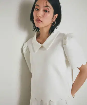 스캘럽 퍼프 상의