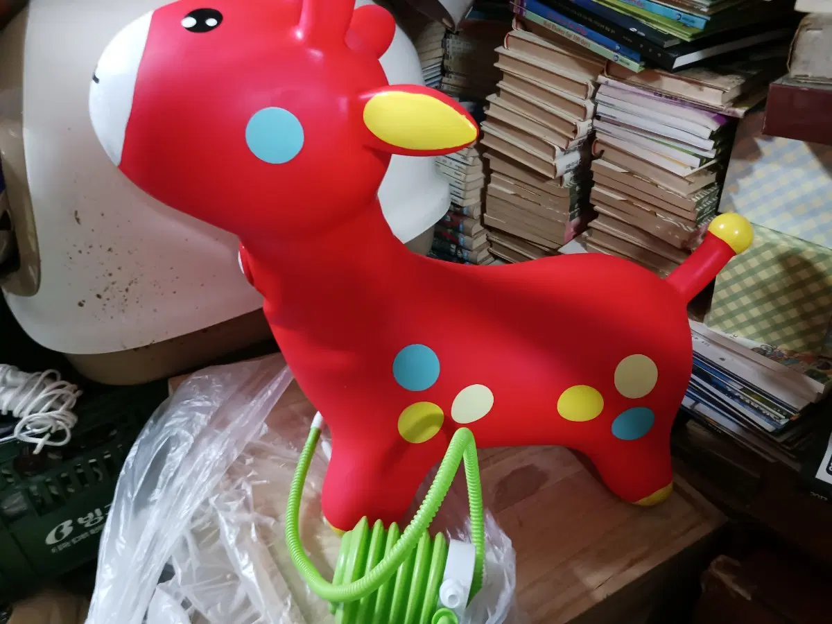 아기 승용 완구 빨간 사슴..펌프포함