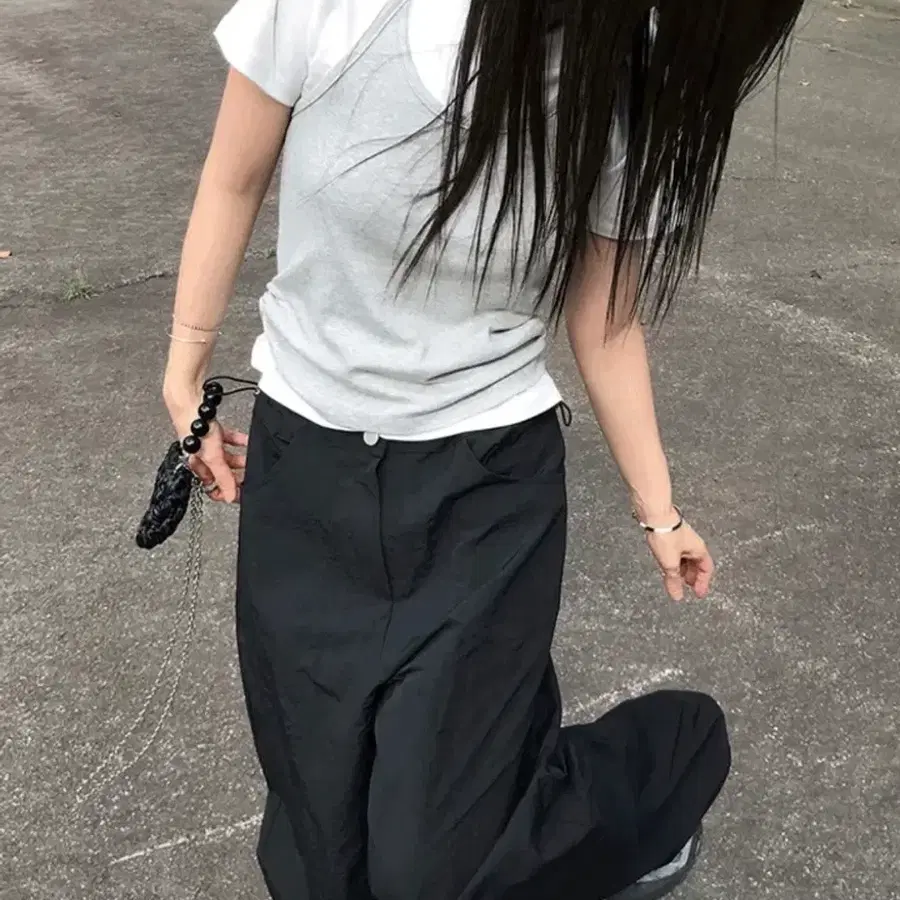 더니로 셔링 레이어드 홀터넥 나시 그레이