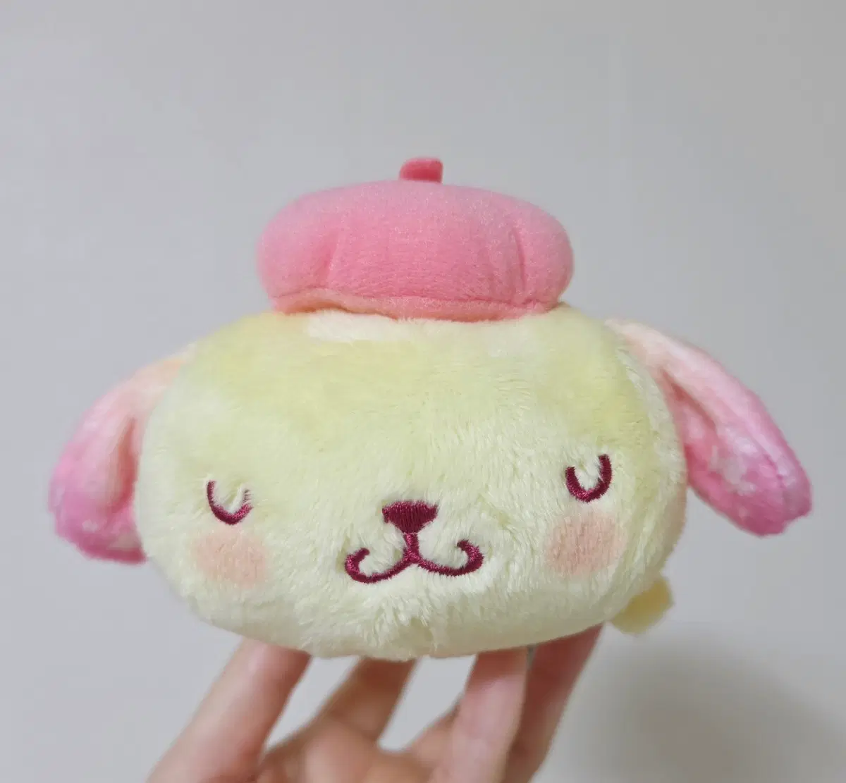 사쿠라 엎드린 폼폼푸린(벚꽃)