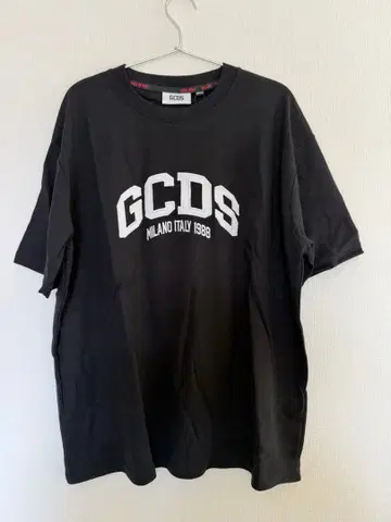 GCDS T셔츠 블랙 M