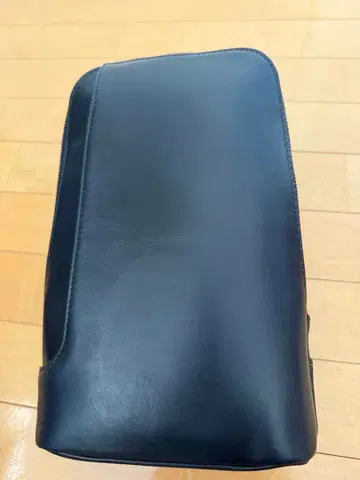 천연 가죽 레더 바디백 원 숄더백 네이비 남성용