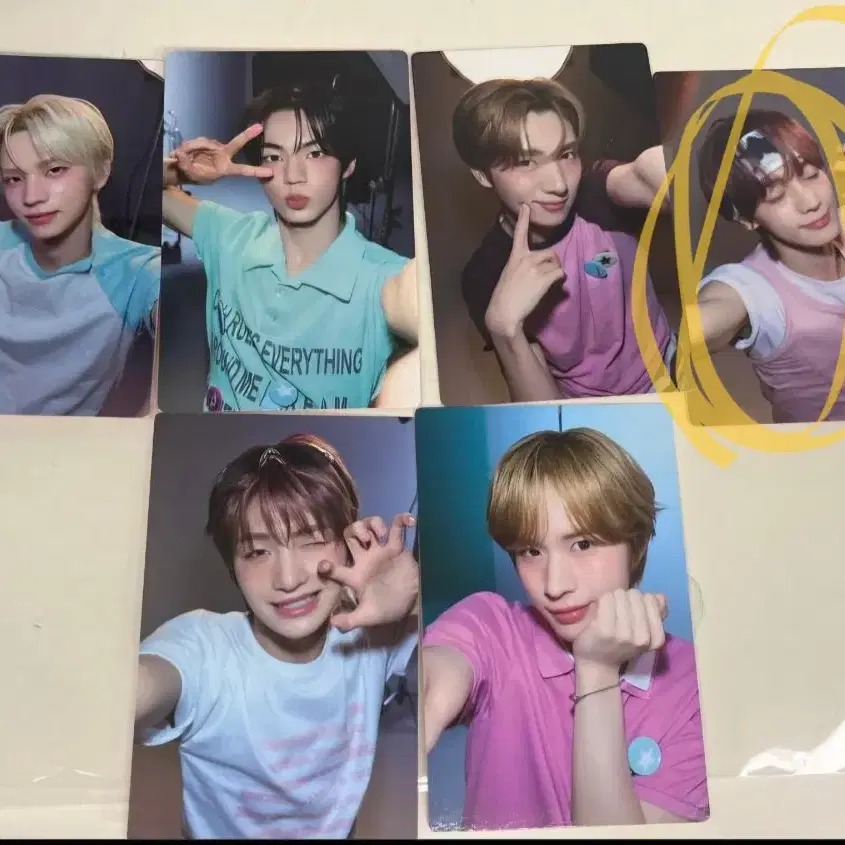 투어스 비긴스 포카 판매 한진