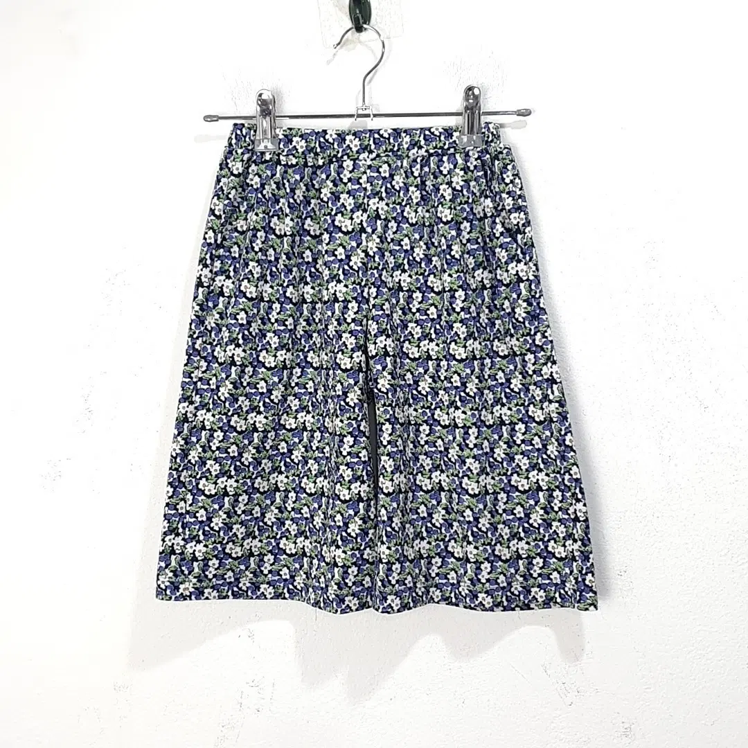 (120) 키즈 유아 꽃무늬 반바지