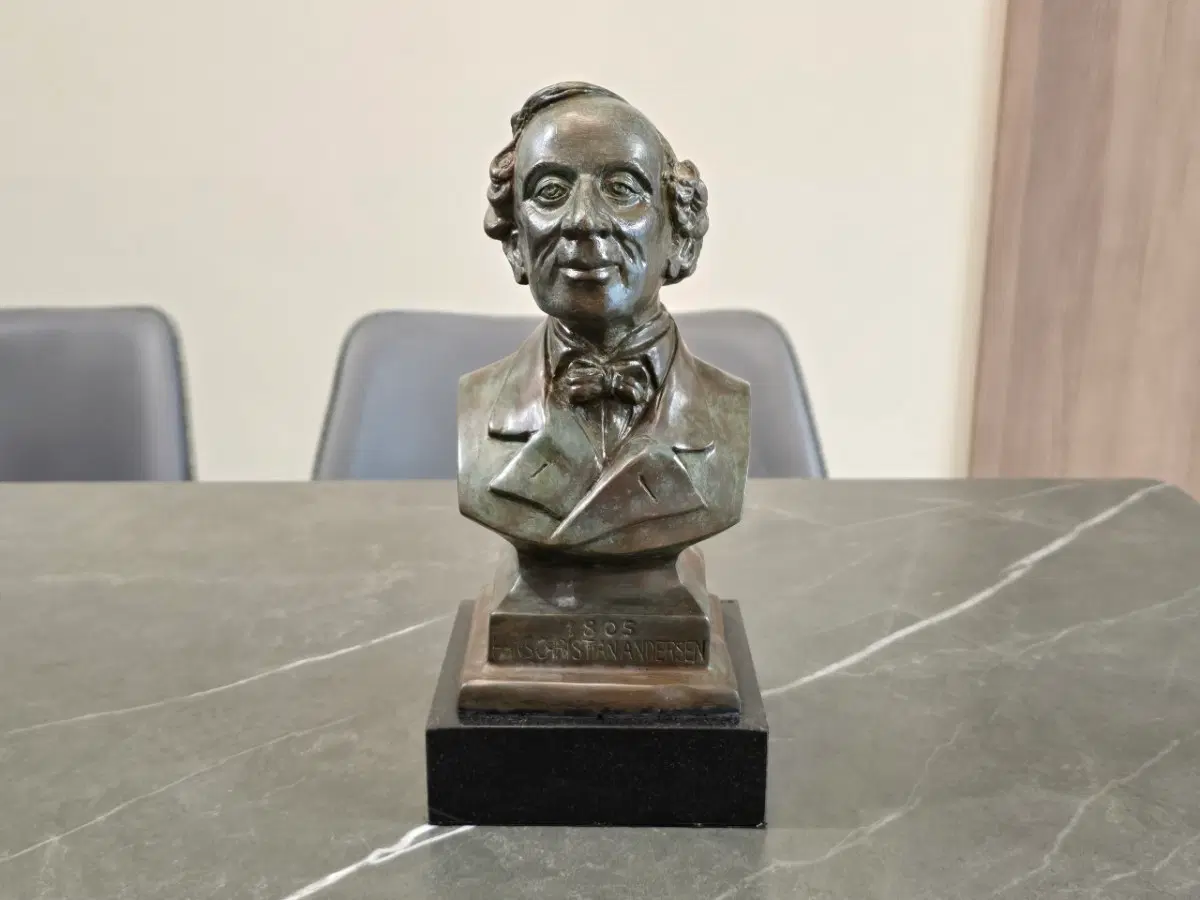 Hans Christian Andersen 한정판 브론즈