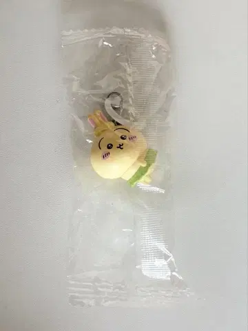 치이카와 영화 입장객 특전 토끼 메지루시 액세서리