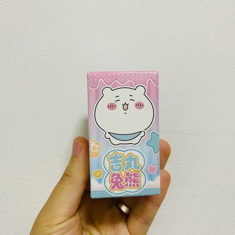 (새상품)먼작귀 랜덤 피규어 팝니다