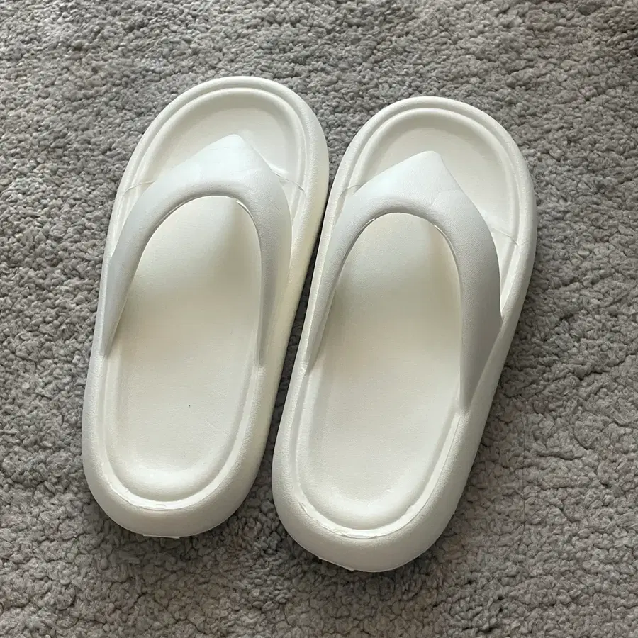 아이보리 쪼리 슬리퍼 새상품 240