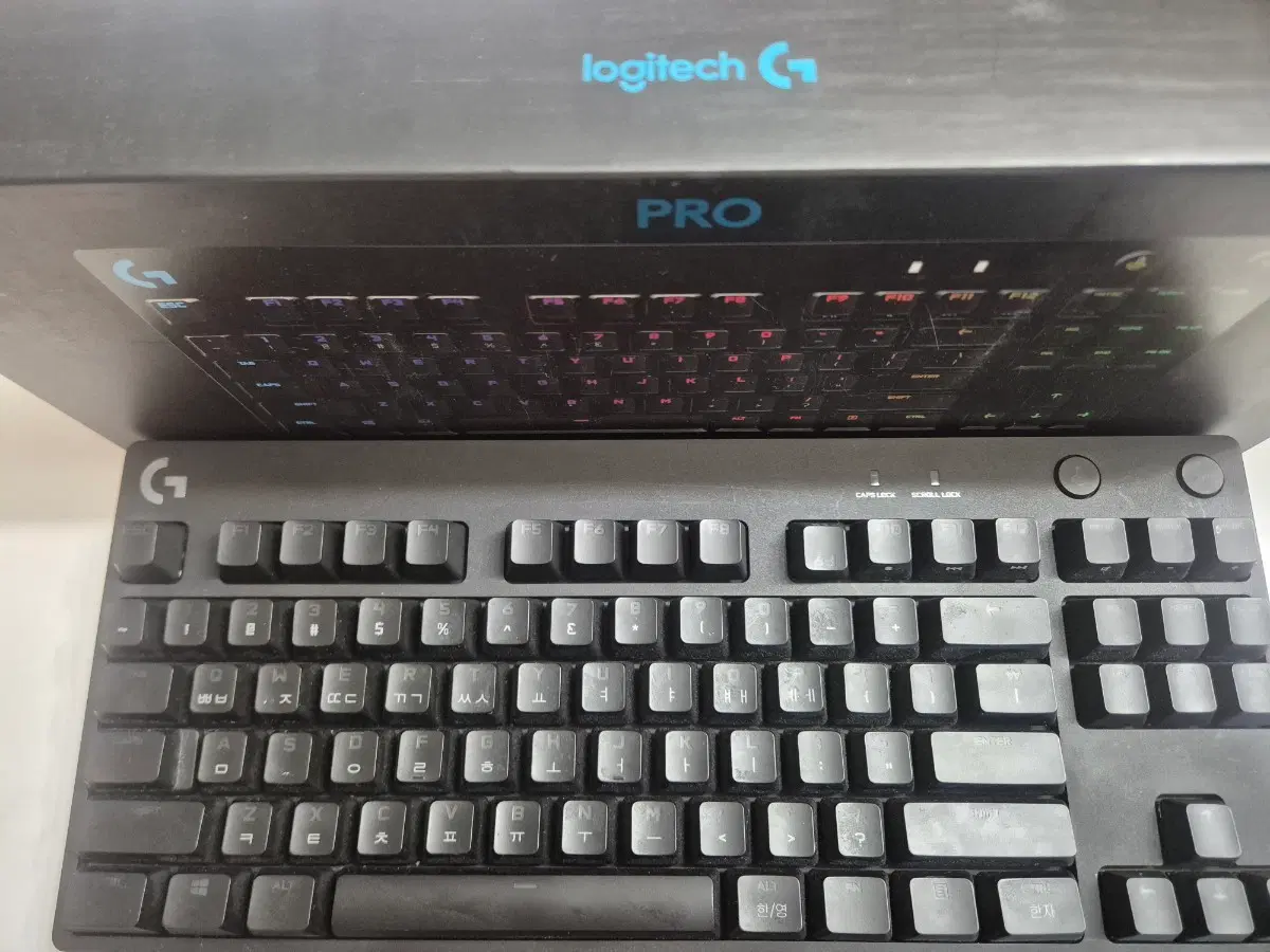 로지텍 PRO TKL GX BLUE 기계식 게이밍 유선 텐키리스 키보드