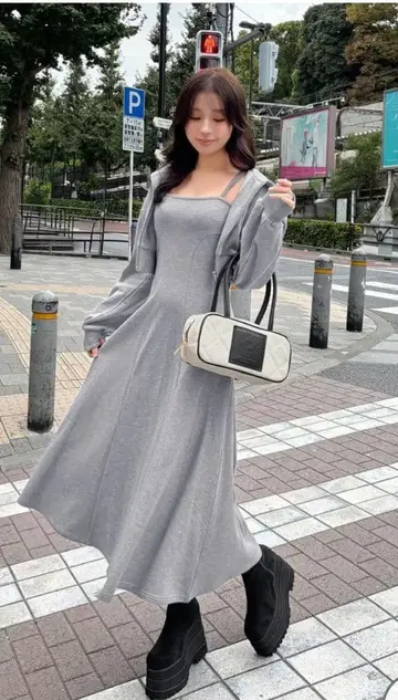 Rady 후디 캐미 원피스 셋업 S 사이즈