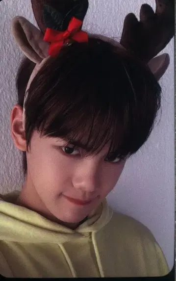 ZEROBASEONE 2024 SEASON'S GREETINGS 규빈 트레이딩 카드