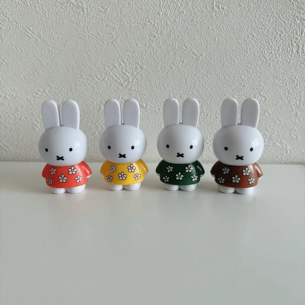 [세트] 레트로 꽃무늬 미피 가챠피규어 4종세트 빈티지소품 리멘트