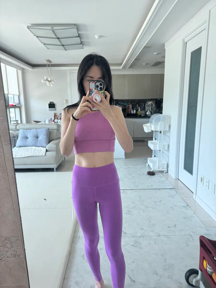 Alo yoga 에어브러쉬 레깅스