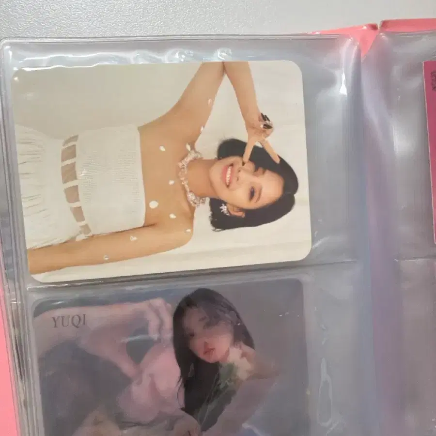 여자 아이들 포카