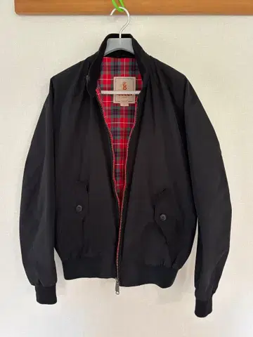 Baracuta G9 블랙 사이즈 40