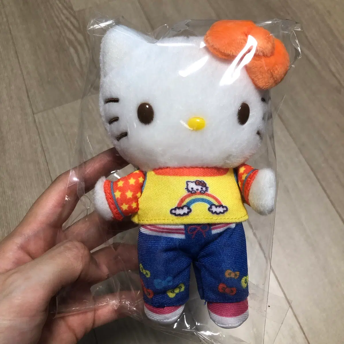 산리오 오샤레마녀 러브 앤 베리 콜라보 헬로키티