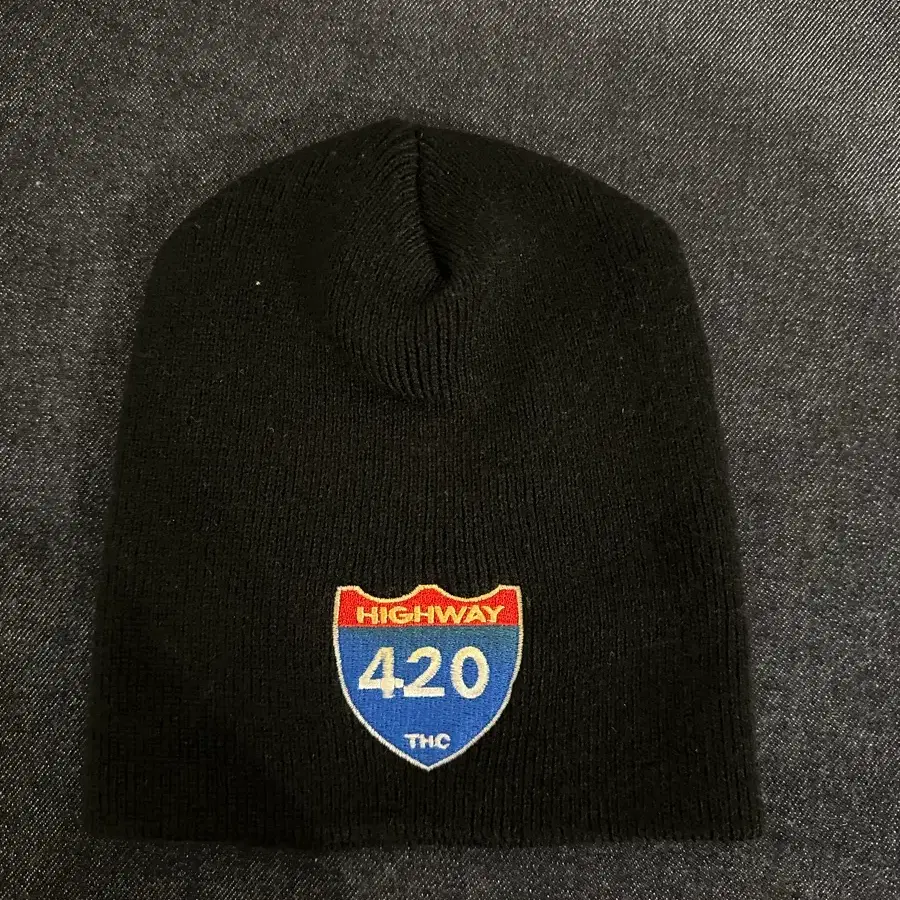 빈티지 00s THC 비니