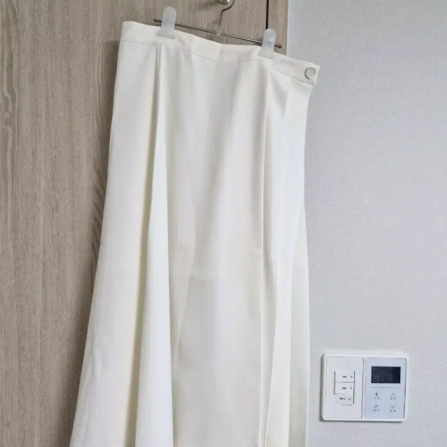 화이트 롱 스커트 XL