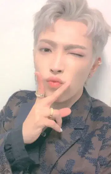 ATEEZ HONG JOONG TREASURE EPILOGUE:Action To Answer A
