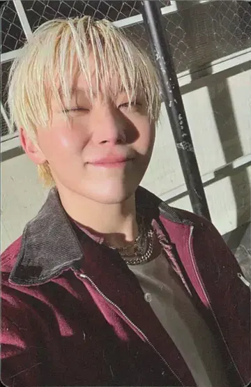 SEVENTEEN NEW ESCAPE ver SEUNGKWAN HAPPY BURSTDAY