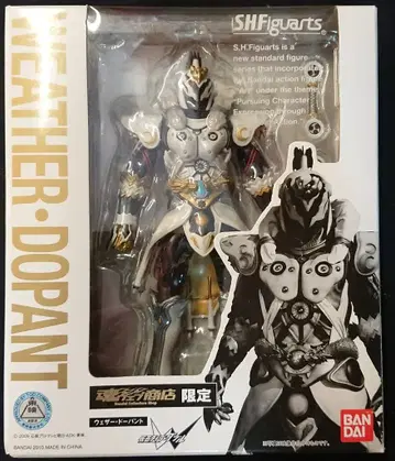 반다이 S.H.Figuarts 가면라이더W(더블) 웨더 도펀트