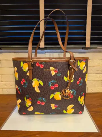 MICHAEL KORS 마이클코어스 토트백 후르츠 패턴