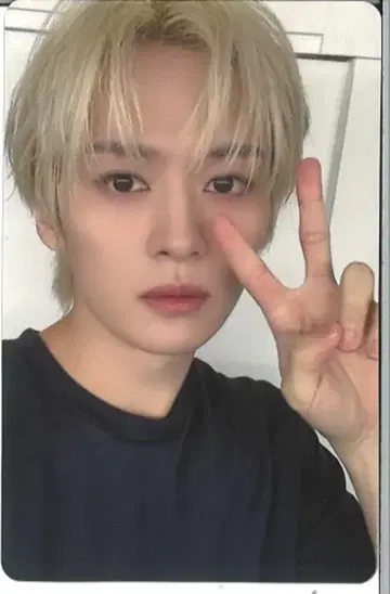 StrayKids TowerRecords LeeKnow DO IT 1