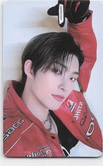 ATEEZ 스크래치 MIN GI Destiny's Memories 스크래치